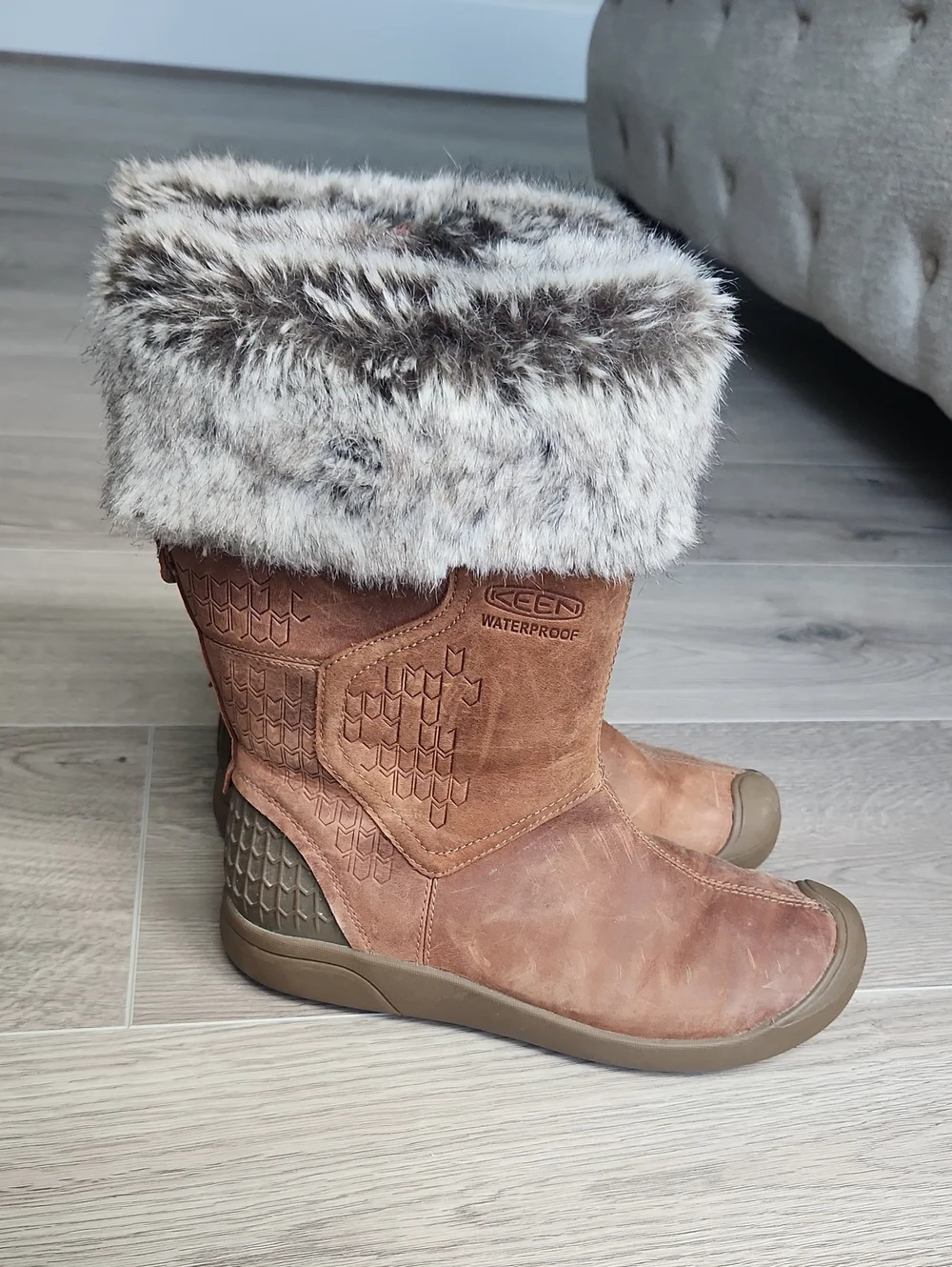 KEEN Women's Waterproof Brown Faux-Fur Winter Boots